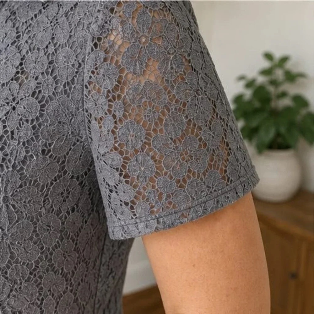 Lace Short-Sleeve Button-Down Shirt - Gray - Picture 5 of 6